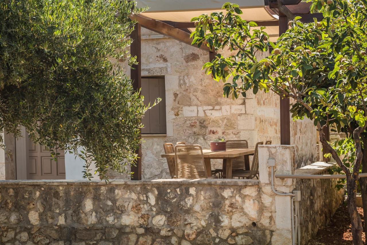 Ploes Luxury Cottages Pesádha Exteriér fotografie