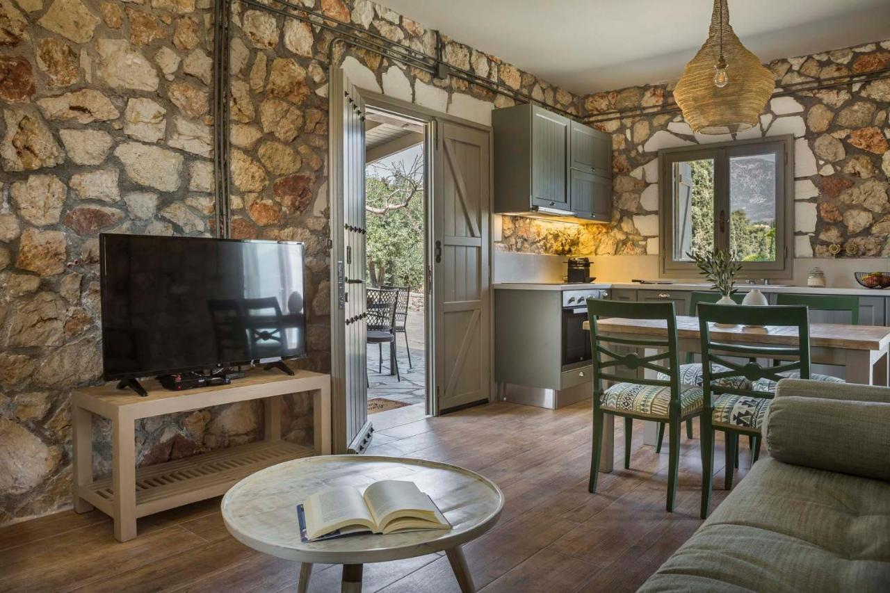 Ploes Luxury Cottages Pesádha Exteriér fotografie